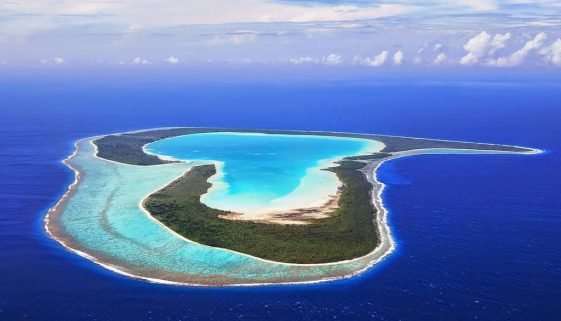 P2_BORA BORADSC_0073-1_© Hino Itaru-3684x2466 (1)