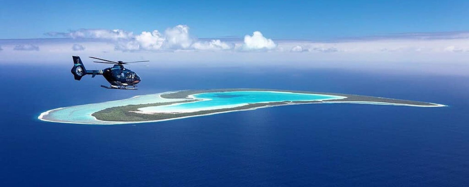 TNH OK Prends de la hauteur et découvre Tahiti et ses îles vues du ciel !
