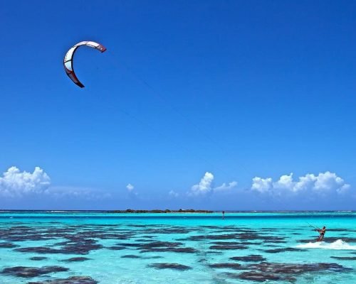 Main,Spot,Of,Kitsurf,On,Moorea,Island,,French,Polynesia