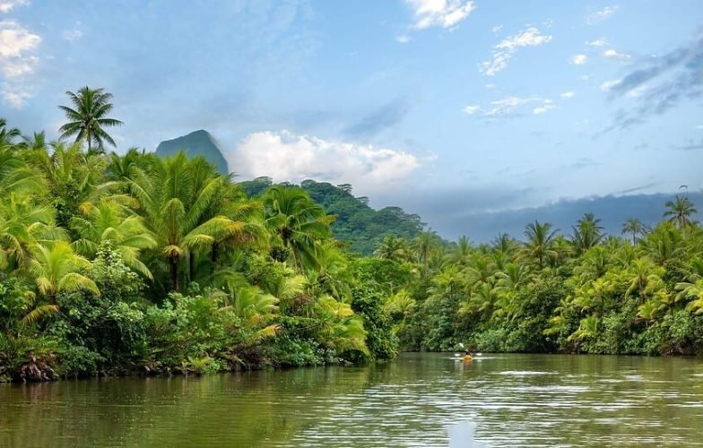 Kayaking,The,Fa'aroa,River,Estuary,,Raiatea,,French,Polynesia,,South,Pacific